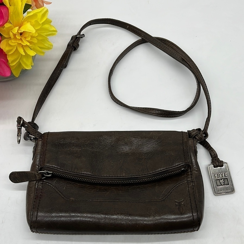 Frye Melissa Brown Leather fold over Crossbody Bag. BRN2366D - Picture 1 of 16